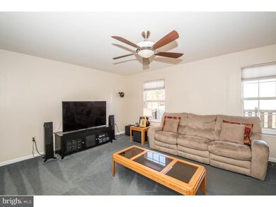 2 Shades Ct, Newark, DE 19702 - photo 7