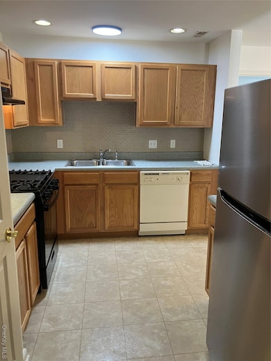 1066 Maggie Rd unit 13-1, Newburgh, NY 12550 - photo 4