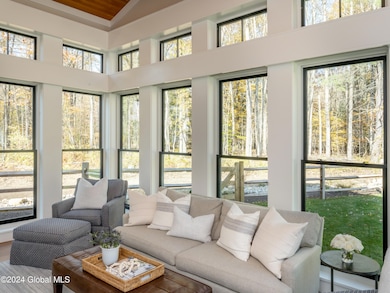 Modern Farmhouse