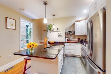 23 Mount Vernon St unit R, Charlestown, MA 02129 - photo 5