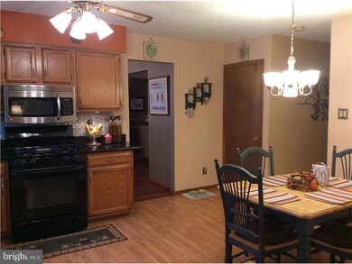 101 Sturbridge Dr, Sicklerville, NJ 08081 - photo 6