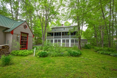 side view of the carriage house