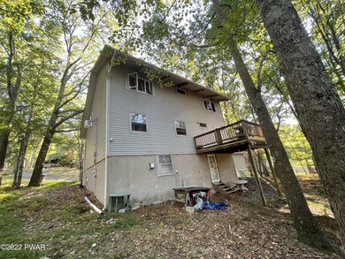 1114 Grouse Ct, Bushkill, PA 18324 - photo 2