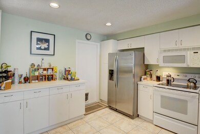 Kitchen2