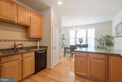 112 Gray St, Capitol Heights, MD 20743 - photo 6