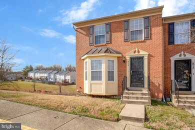 815 Reedworth Ct, Capitol Heights, MD 20743 - photo 2