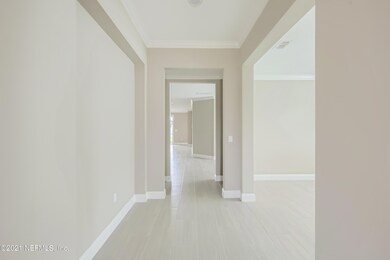 5-462937013-06 Foyer - Copy