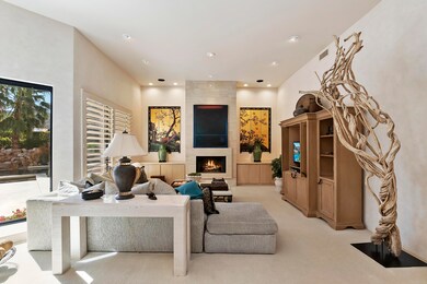 016_Living Room