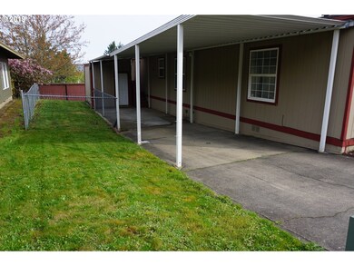 827 SW Livingston Place, Troutdale, OR 97060 - photo 5