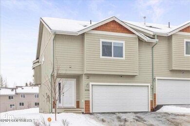 Exterior-ELKO4021