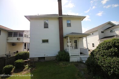 967 Wheeler Ave, Scranton, PA 18510 - photo 3