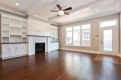 4938 N Seeley Ave, Chicago, IL 60625 - photo 6