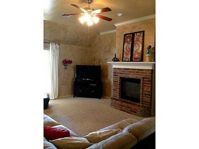 Living Room. Living room has wonderful nature ligh