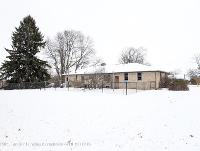 405 Grape St, Portland, MI 48875 - photo 5