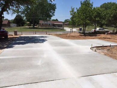 2828 S Pottawatomie Rd, McLoud, OK 74851 - photo 3