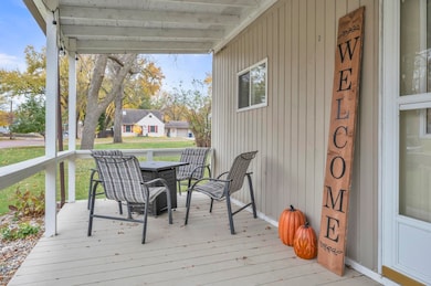 1910 Chicago Ave, Spirit Lake, IA 51360 - photo 2