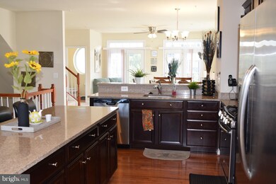 1135 Carinoso Cir, Severn, MD 21144 - photo 5