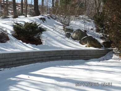 235 Patricia Ln, Manchester, NH 03104 - photo 4