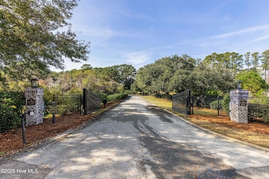 4002 Barnes Bluff Dr SE, Oak Island, NC 28461 - photo 2