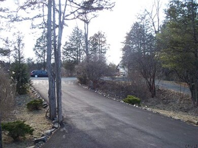 4 Superstitous Dr, Coxsackie, NY 12015 - photo 3