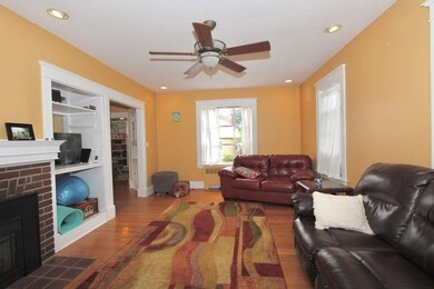 75 Quinapoxet Ln, Worcester, MA 01606 - photo 2