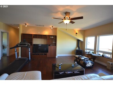 3011 Old Dufur Rd, the Dalles, OR 97058 - photo 4