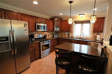 12A Nicole Cir unit 12A, Smithfield, RI 02917 - photo 5