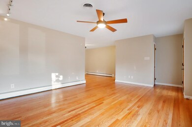 11908 Phylane Dr, Hagerstown, MD 21742 - photo 5