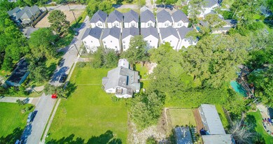 808 Fisher St, Houston, TX 77018 - photo 3