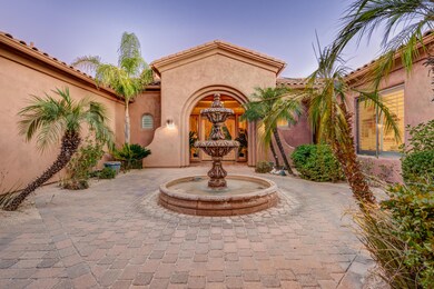 004_Courtyard