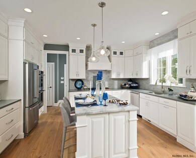 34 Hillard Ln, Latham, NY 12110 - photo 4