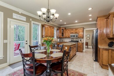 408 Willington Ln, Bentonville, AR 72712 - photo 2