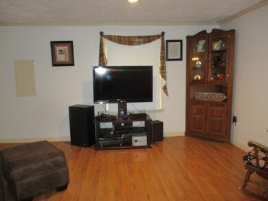 33 Windsor Way, Center Barnstead, NH 03225 - photo 4