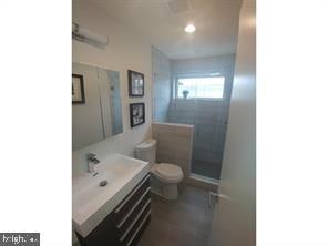 2256 Dickinson St unit A, Philadelphia, PA 19146 - photo 4