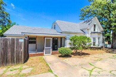 504 W Forrest Ave, Eufaula, OK 74432 - photo 4