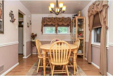 704 2nd Ave, Folsom, PA 19033 - photo 4