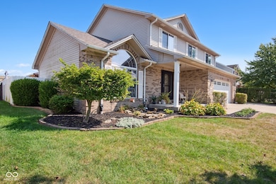 2935 Cross Creek Dr, Columbus, IN 47201 - photo 2