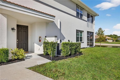 12041 Santaluz Dr unit 102, Fort Myers, FL 33913 - photo 2
