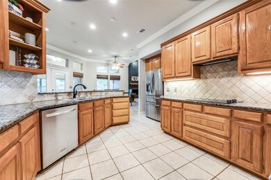 725 Country Club Rd, Corsicana, TX 75110 - photo 5