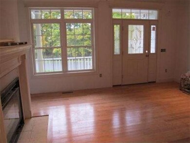 1 Michelle Ln, Holyoke, MA 01040 - photo 3