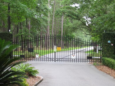 Bull Pt gate