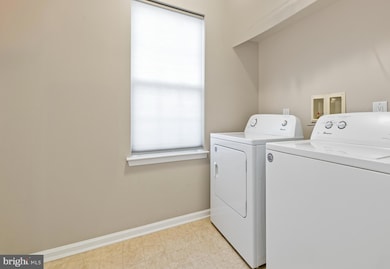 206 Raphael Ct, Williamstown, NJ 08094 - photo 3