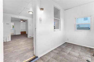 128 Washington St, Freemansburg, PA 18017 - photo 3