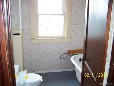 Bathroom 2ND FLOOR BATHROOM