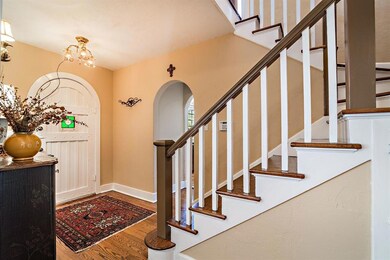 Entry Foyer