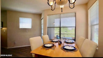 13277 Dinning