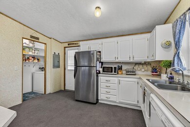 185 NW Harwood St unit SPC 21, Prineville, OR 97754 - photo 6