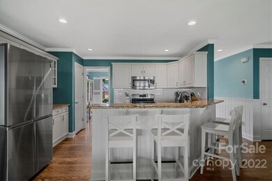 921 Argyle Ct, Statesville, NC 28677 - photo 7