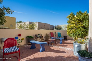 10653 E Mary Stephey Place, Tucson, AZ 85747 - photo 6