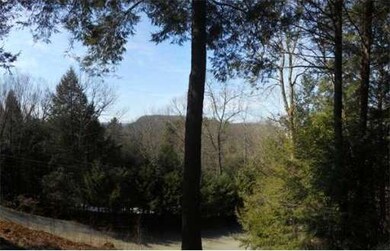 22 Bears Den Dr, Sunderland, MA 01375 - photo 3